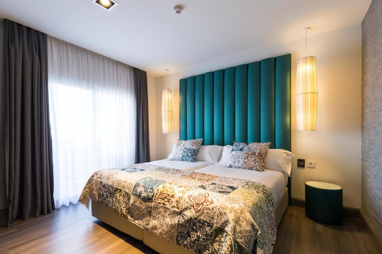 Sant Jordi Boutique Hotel Calella Bagian luar foto