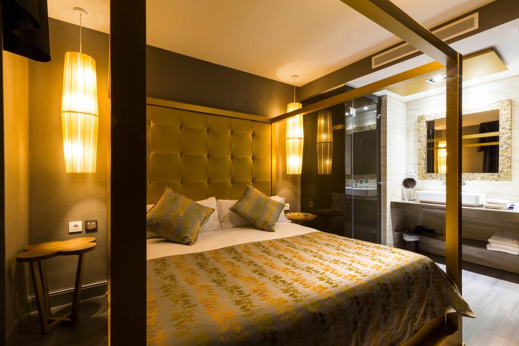 Sant Jordi Boutique Hotel Calella Bagian luar foto